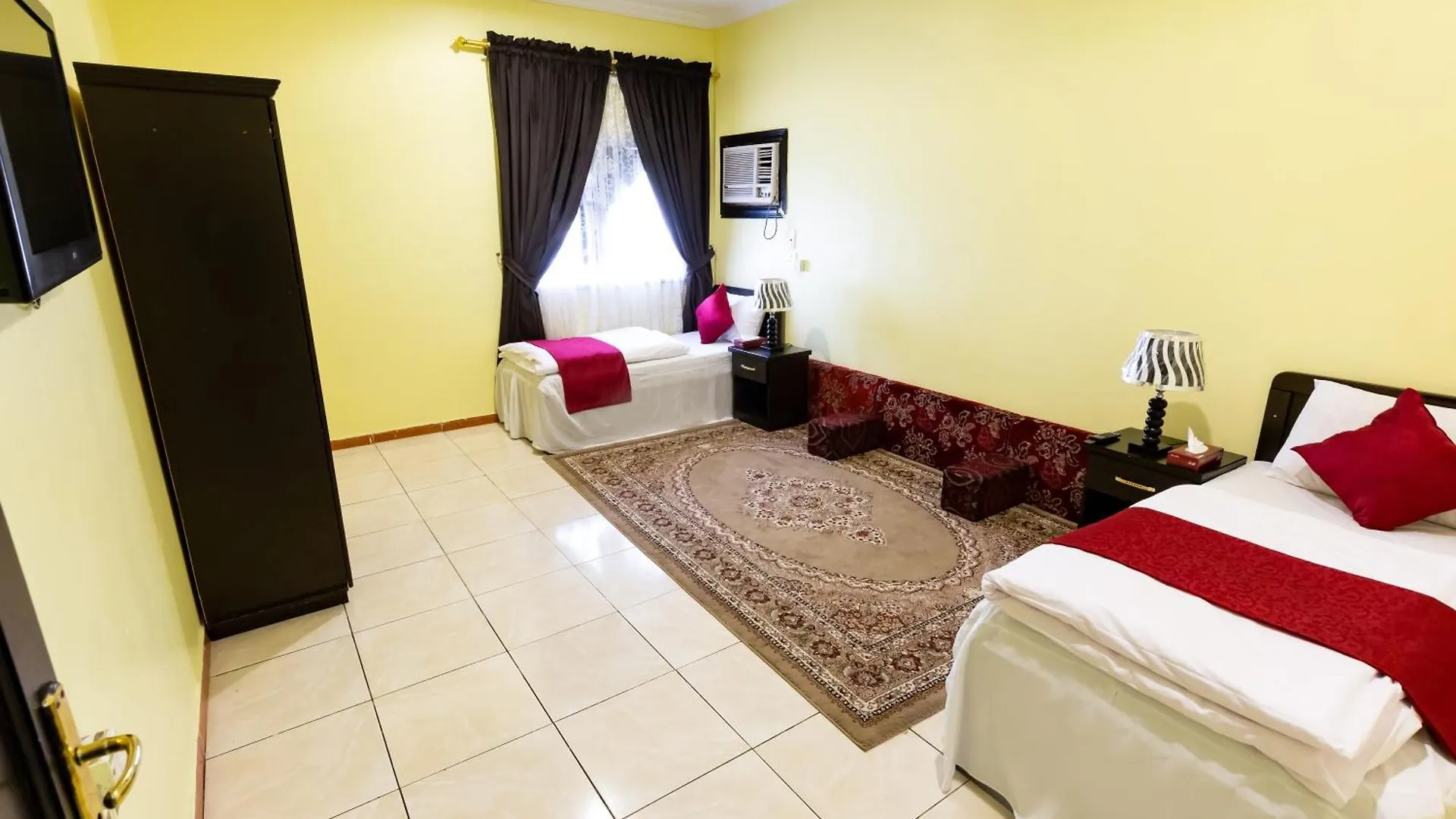 Al Eairy Furnished Apartments 014 Médine